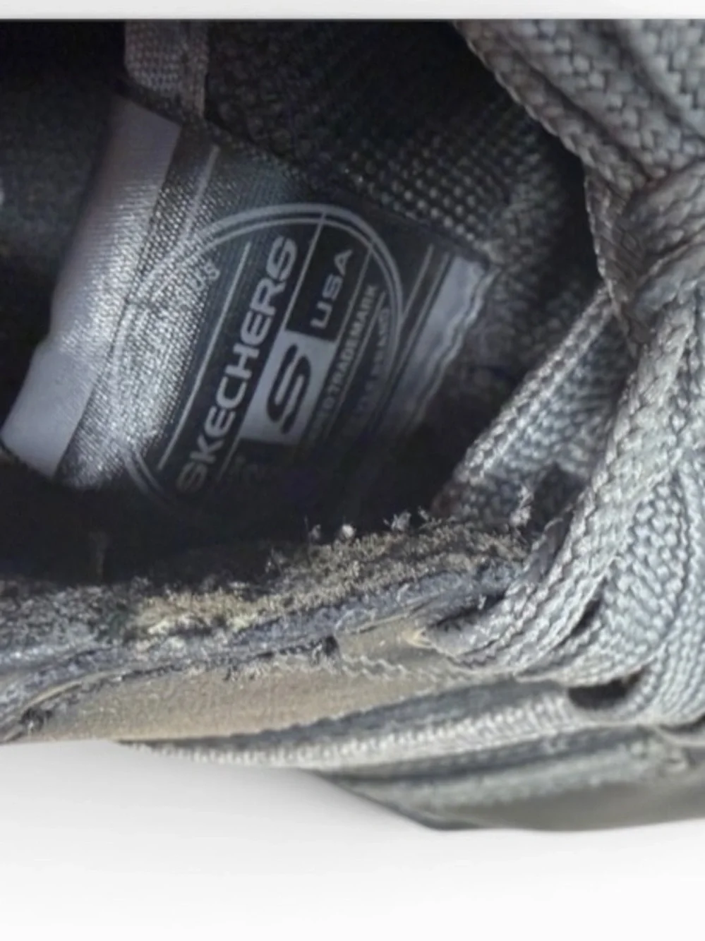 Skechers Urban Tread Refresh Black Leather Gray Casual Sneakers Mens Size 8.5